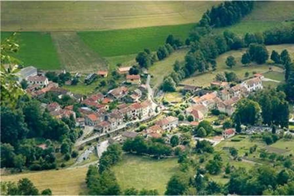 Arnave ARNAVE Les Pyrenées