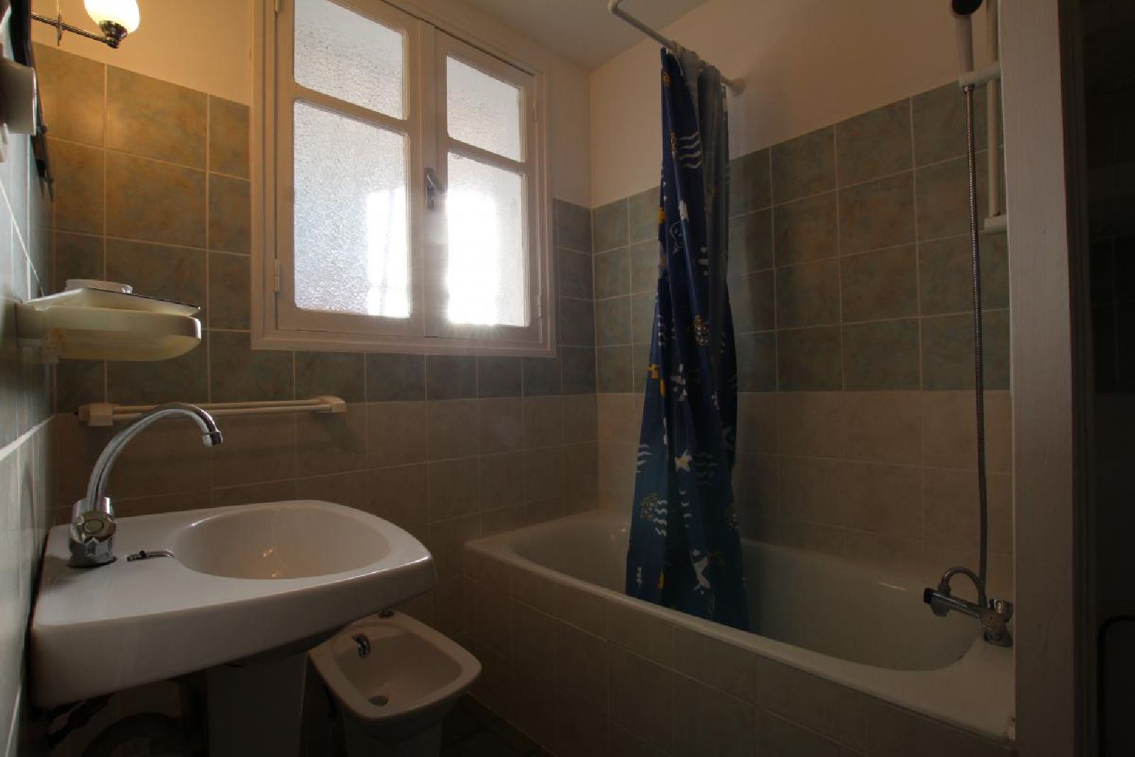Appartement Alfaro salle de bain - St Etienne de Baigorry 
