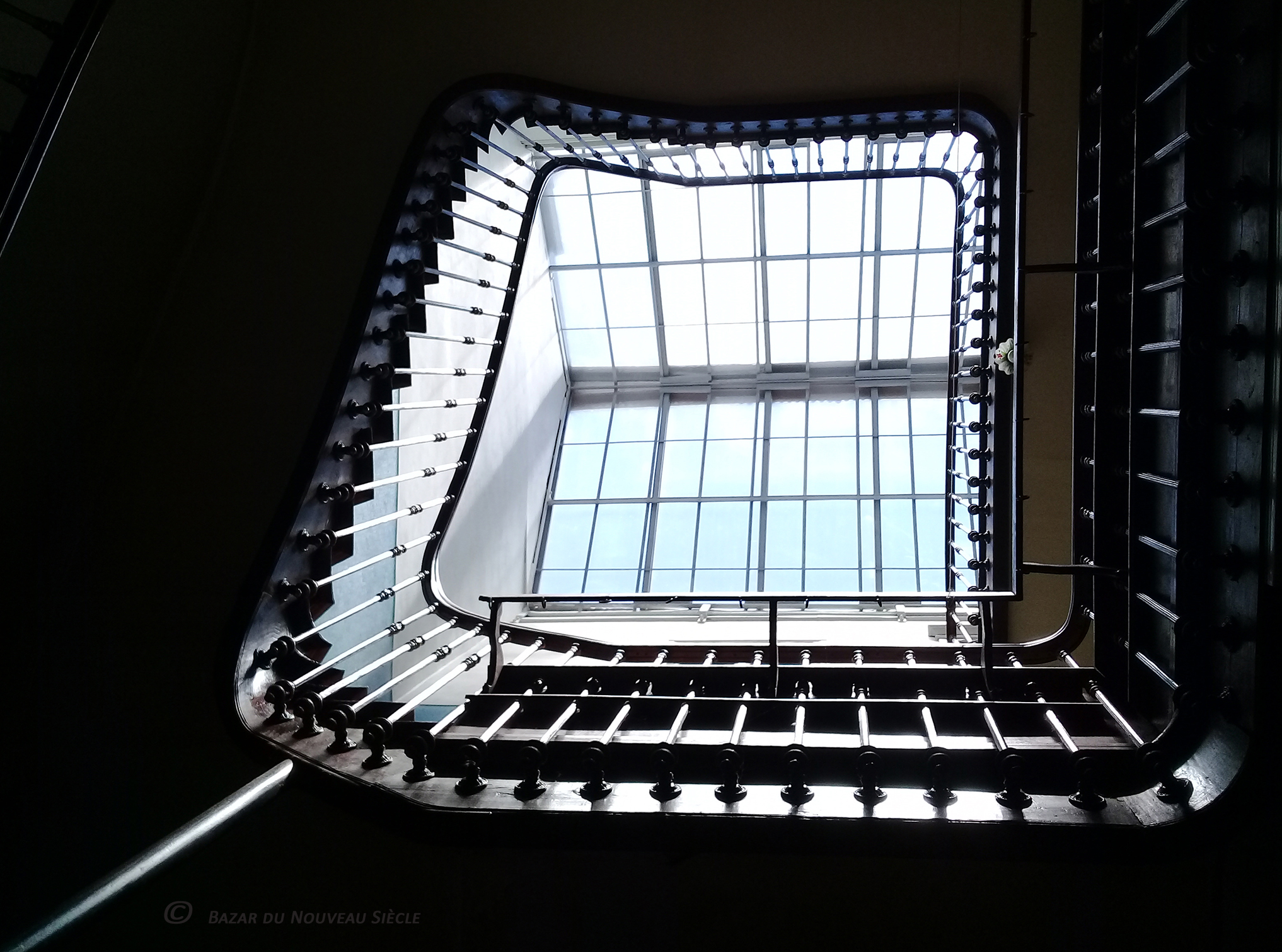Chambres d'hôtes - Bazar du nouveau siècle - Montréjeau Escalier A (©) 