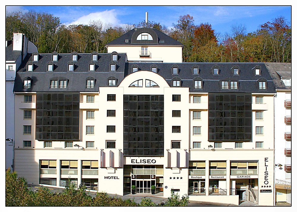 Hotel ELISEO Lourdes_facade jour 