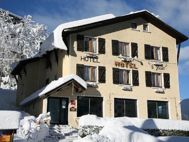 LE GLACIER 1440 Hotel-LE-GLACIER-hiver