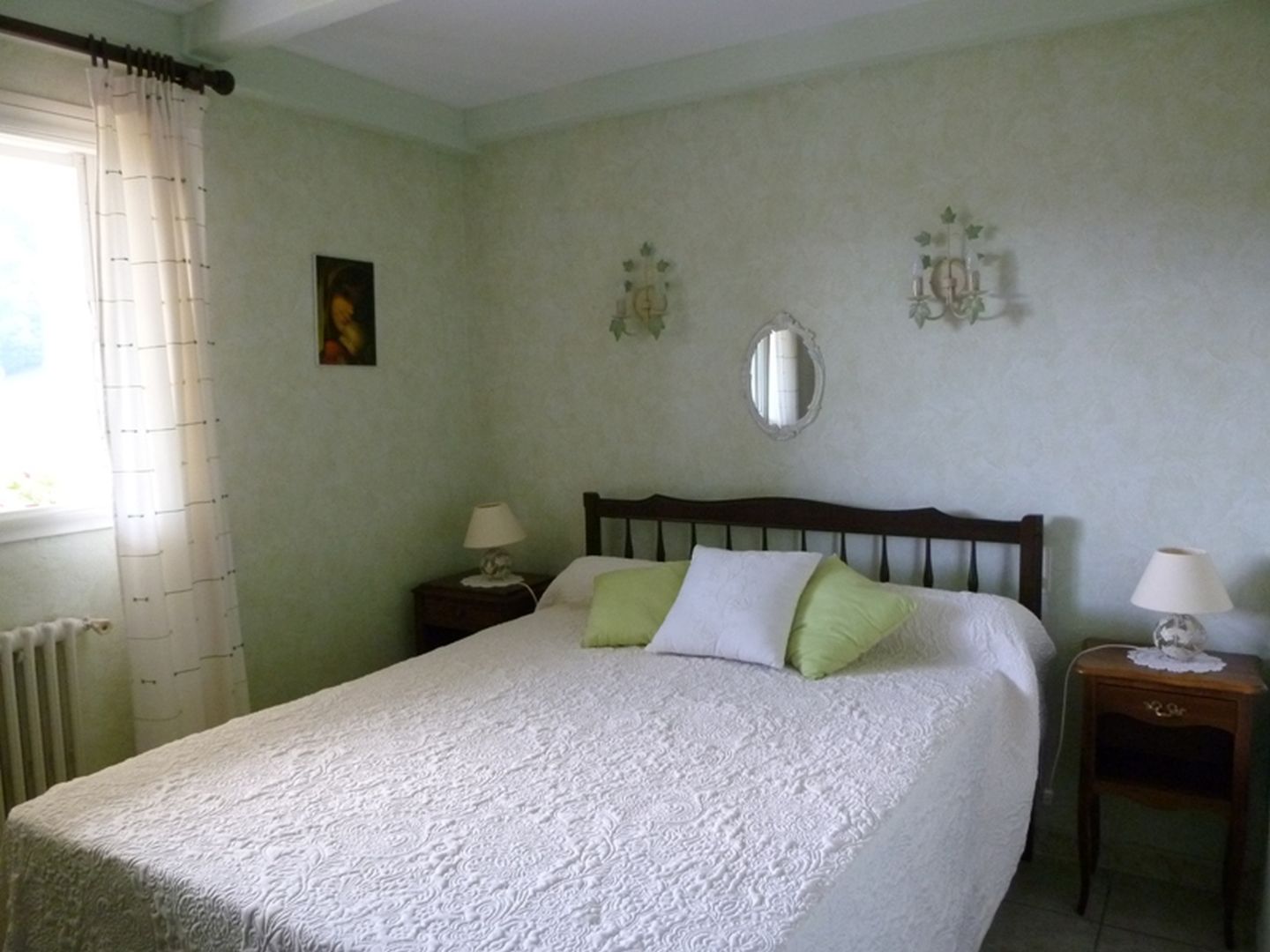 Location Zaldua - 14 - Chambre lit double vert - St Etienne de Baïgorry 