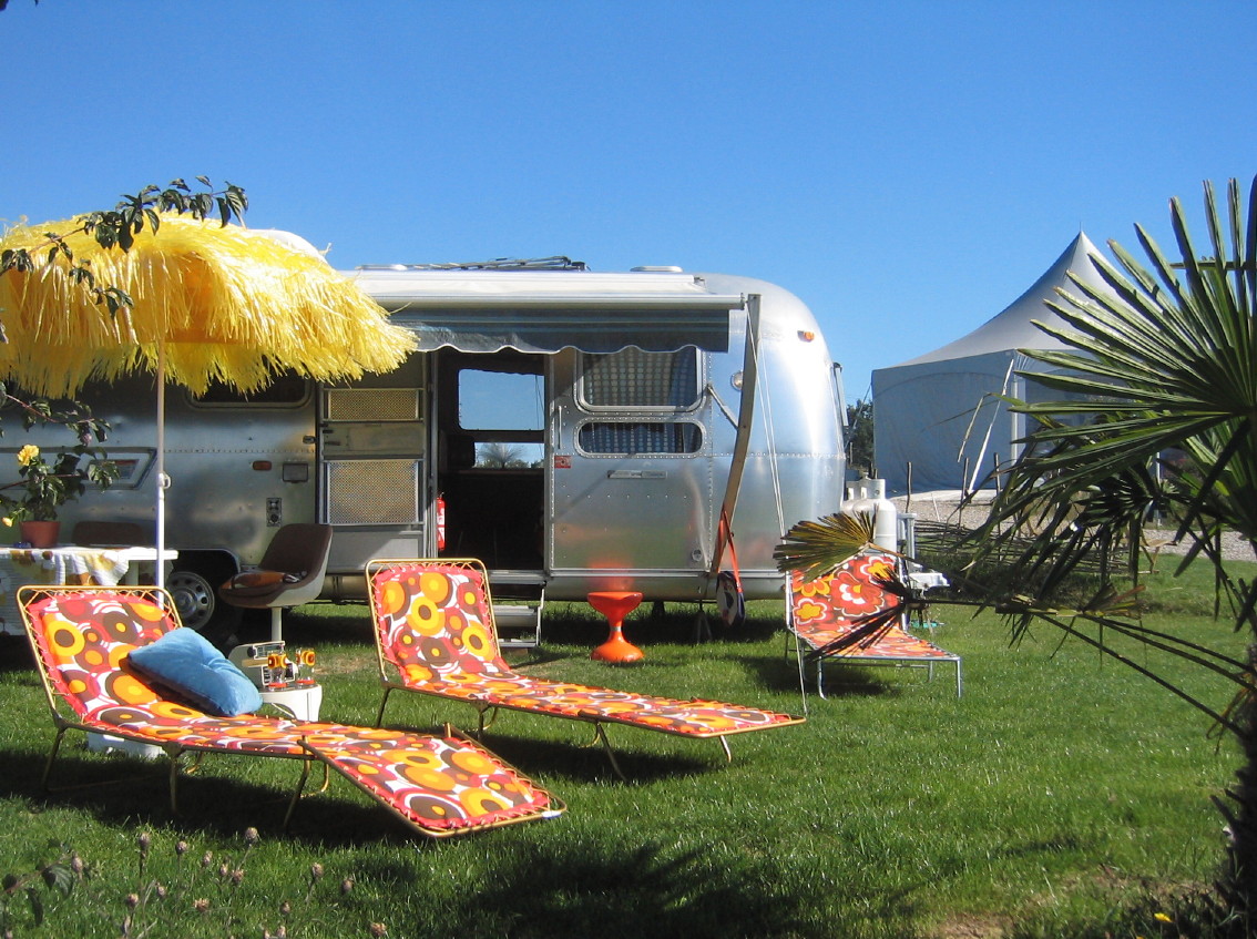 BELREPAYRE AIRSTREAM &amp; RETRO TRAILER PARK MANSES | Les Pyrenées