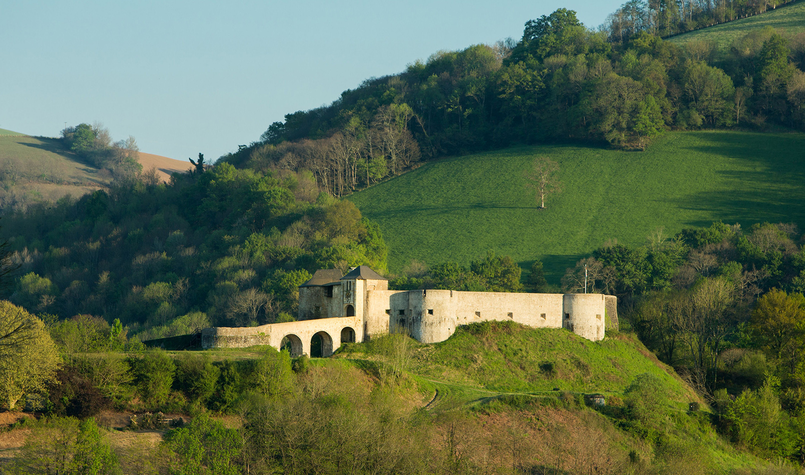chateau-fort-mauleon-pays-basque