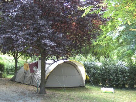emplacementtente-campinglehautacam-prechac-HautesPyrenees.jpg 