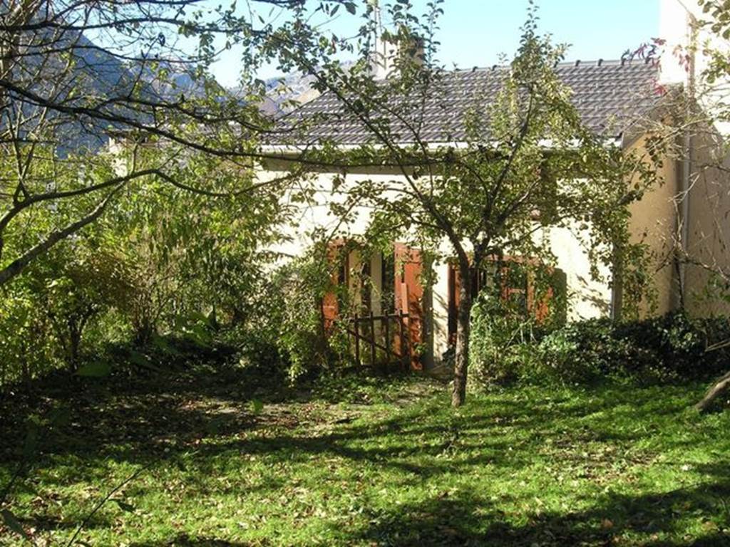 Jardin Maison à Goulier 