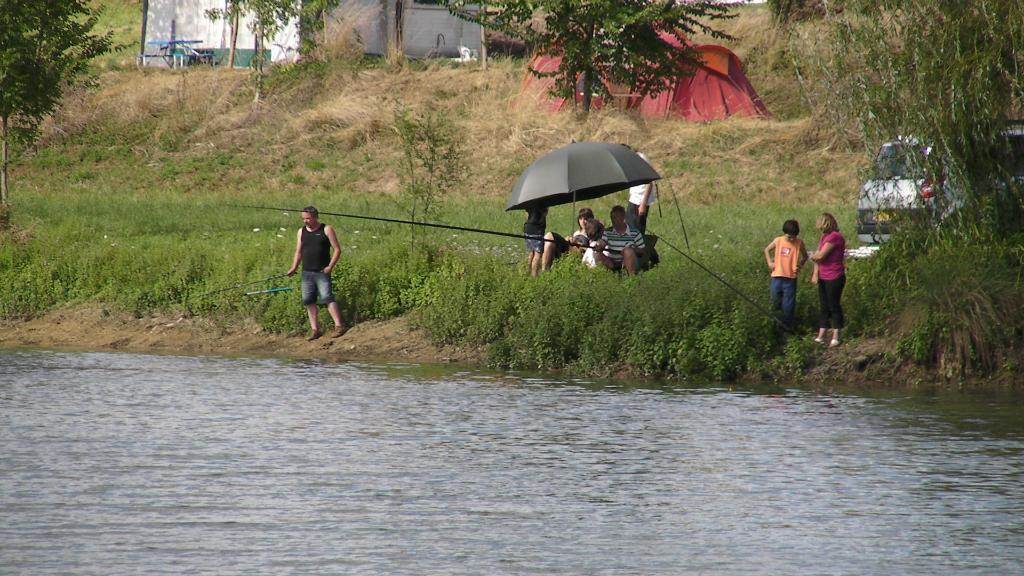 Camping Du Lac De La Laure Unzent